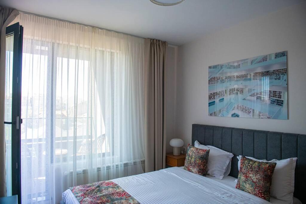 Tokiyo: A Lovely City Center 2 Bedrooms Apartment With Private Parking Sofia Eksteriør billede
